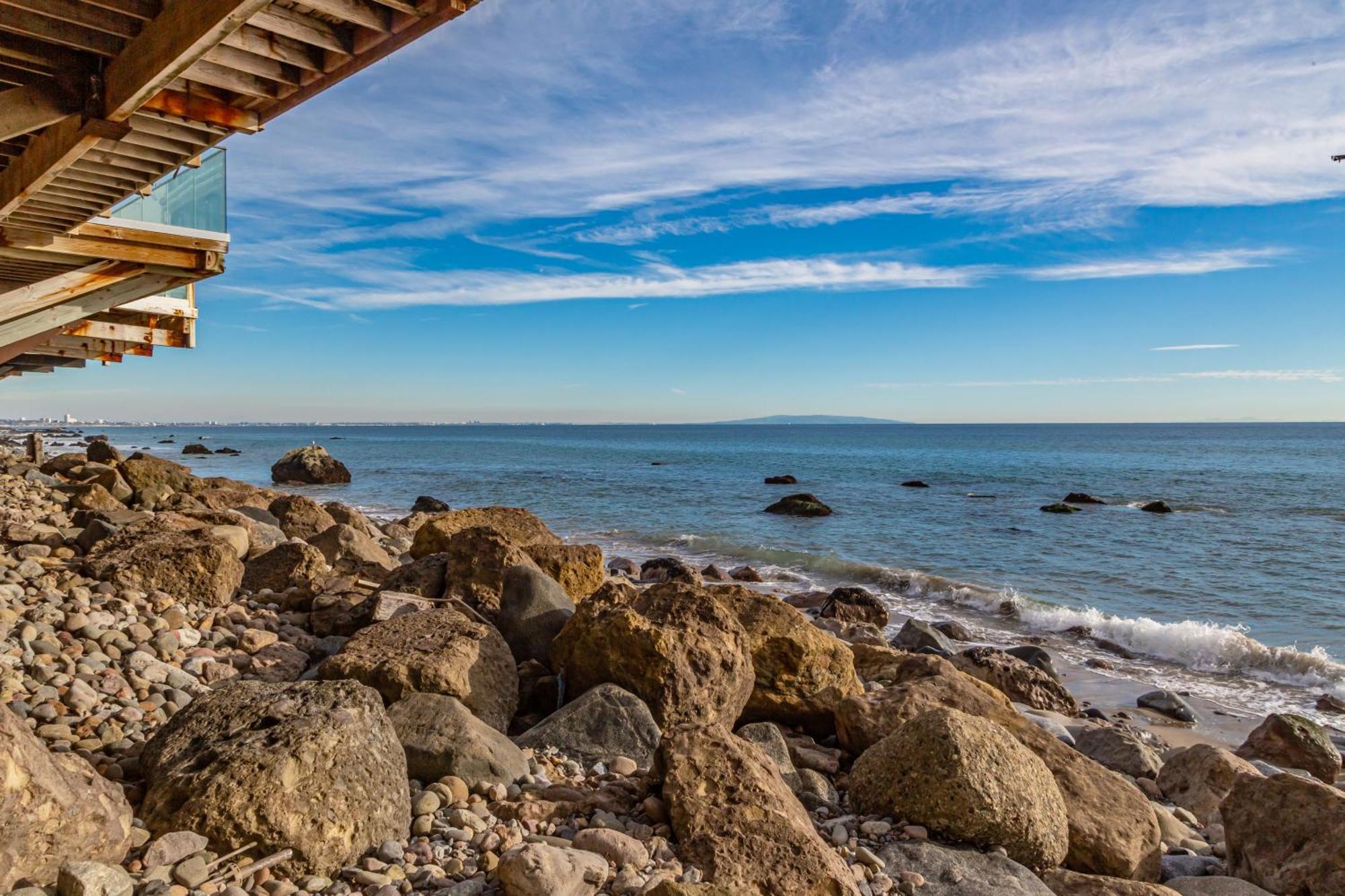 Blue Dolphin: An Oceanfront Malibu Sanctuary Villa Exterior photo