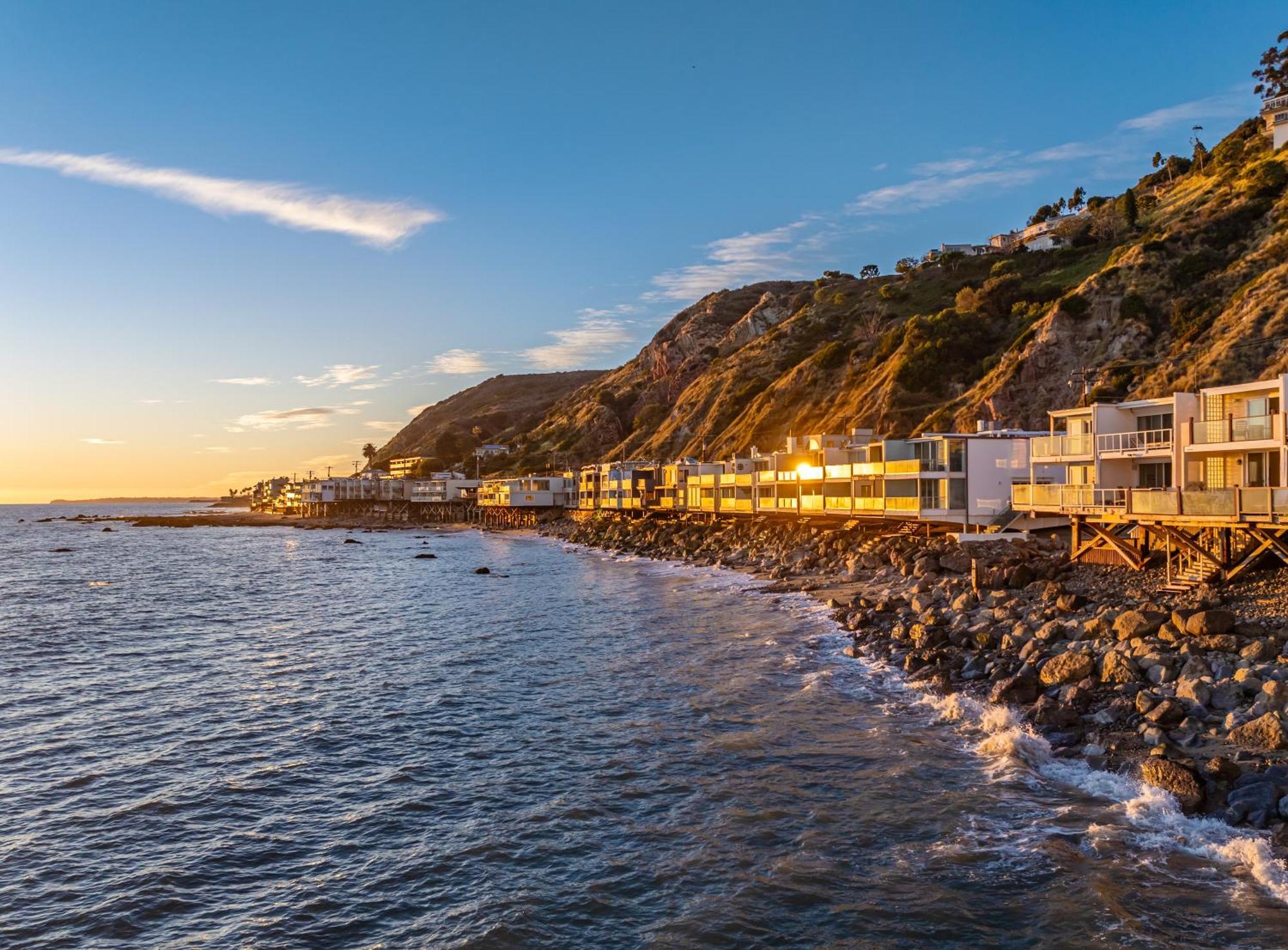 Blue Dolphin: An Oceanfront Malibu Sanctuary Villa Exterior photo